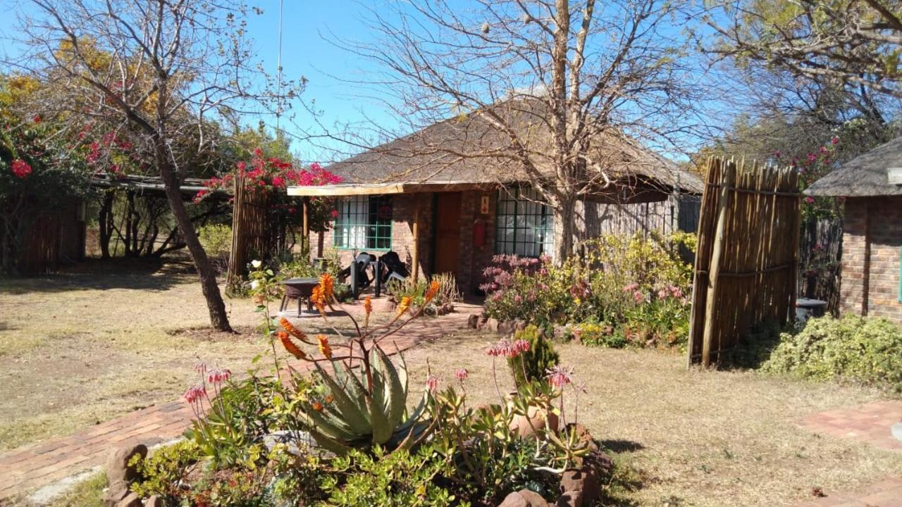 Tranquillity Day Spa & Lodge Baviaanspoort Eksteriør bilde